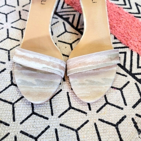 VAN ELI TEXTURED WEAVE EARTH TONES WEDGE SANDAL, SZ 9 - Picture 3 of 16